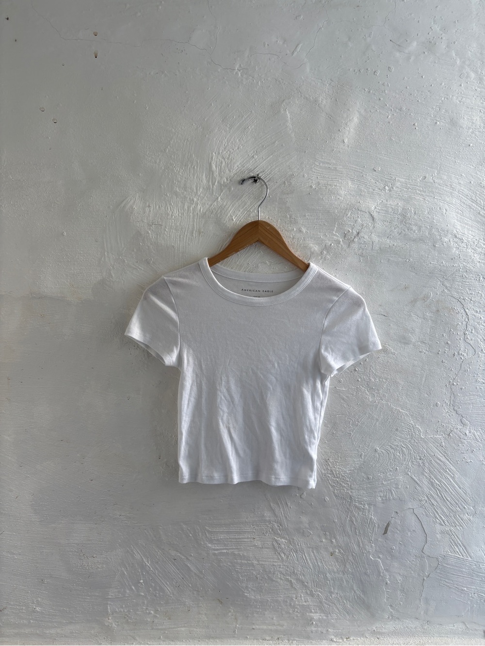 American Eagle cropped cotton blend tee